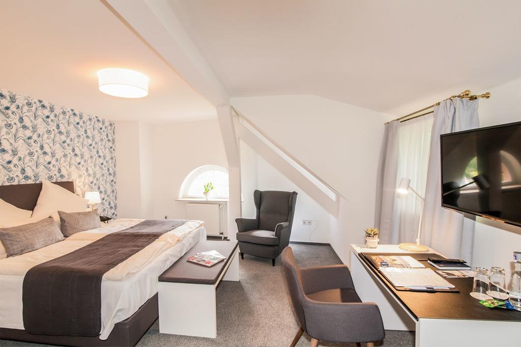 Hofgut Dippelshof Hotel- Und Restaurant Kg Mühltal Exteriér fotografie