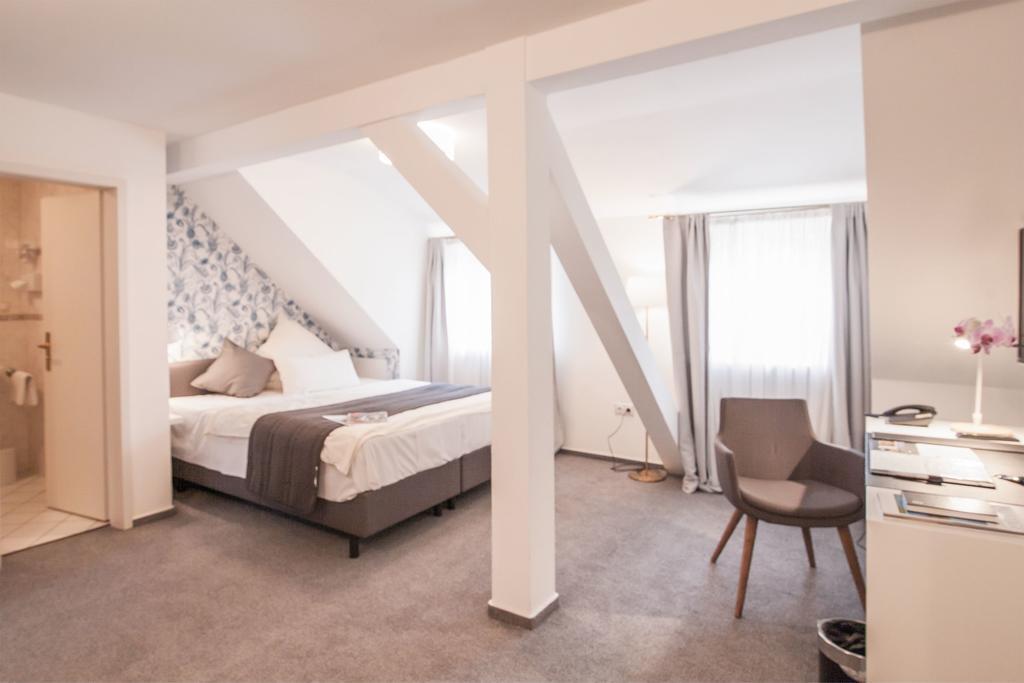 Hofgut Dippelshof Hotel- Und Restaurant Kg Mühltal Exteriér fotografie